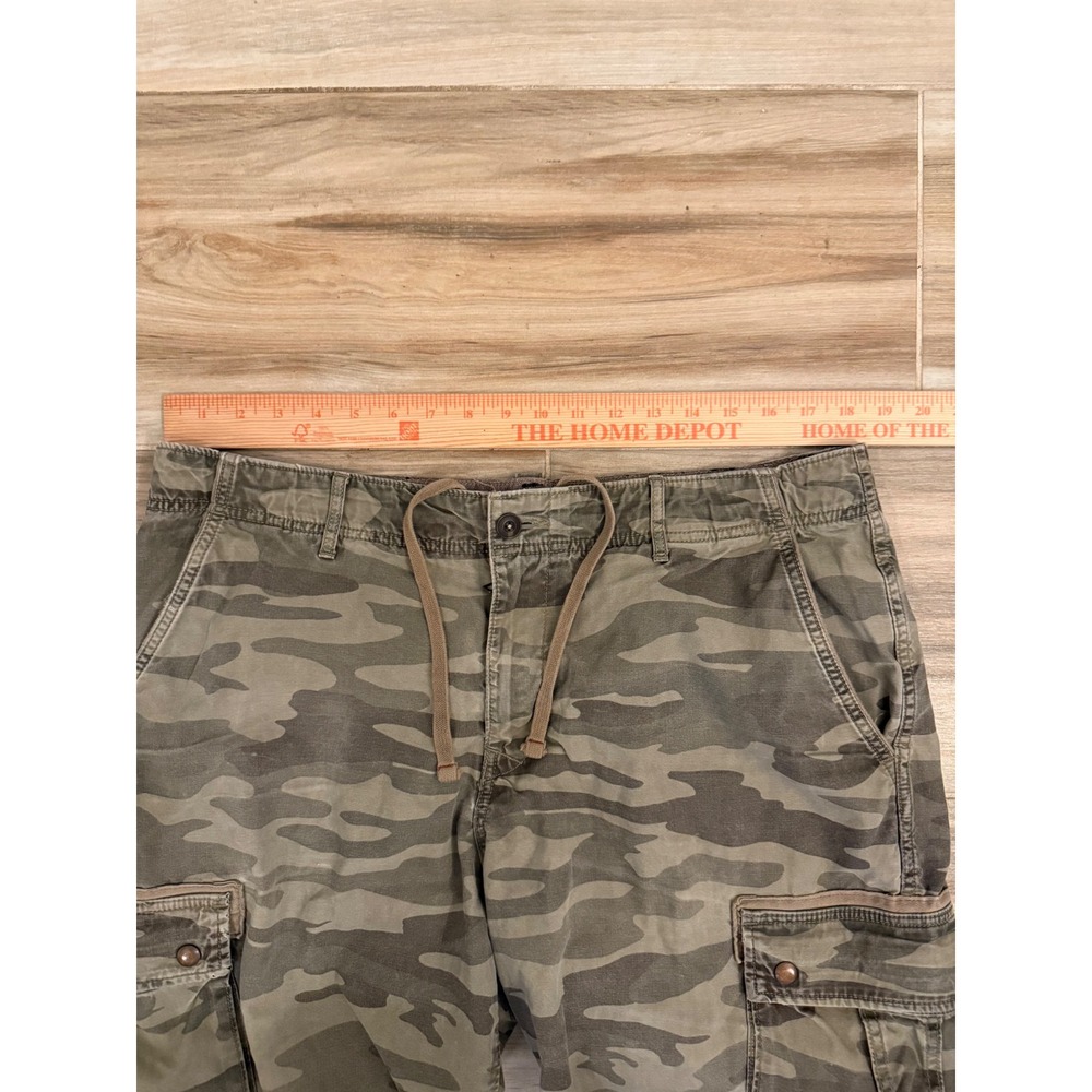 Lucky Brand Mens Camo Cargo Shorts Type L-54C Camouflage Size 36 Drawstring - Picture 4 of 5